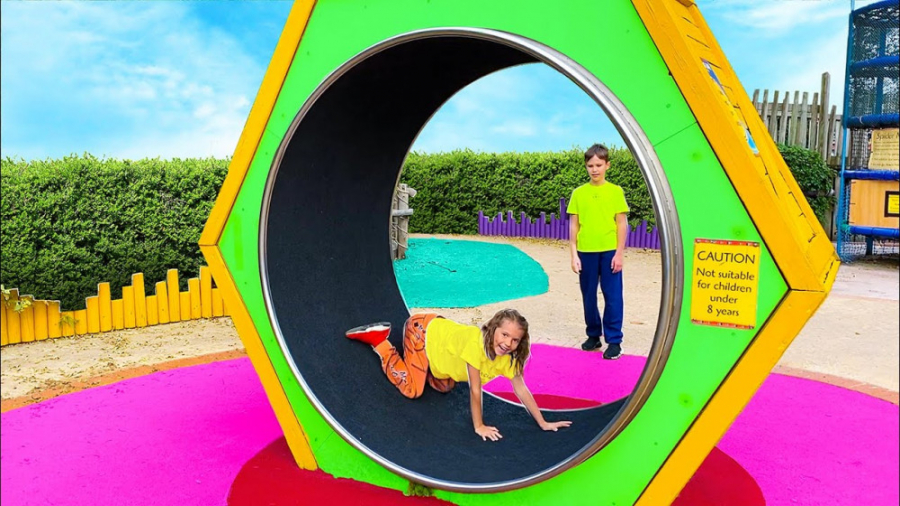 کتی و مکس در شهر بازی اسرار آم...