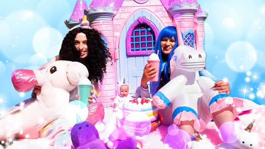 نمایش آلمانی پرنسس ها و یونیکو...