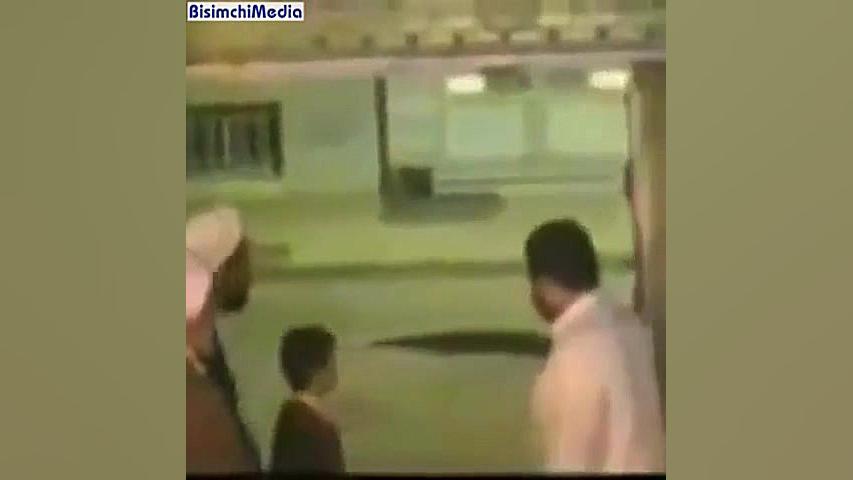 ارادت شدید آیت الله مصباح یزدی...