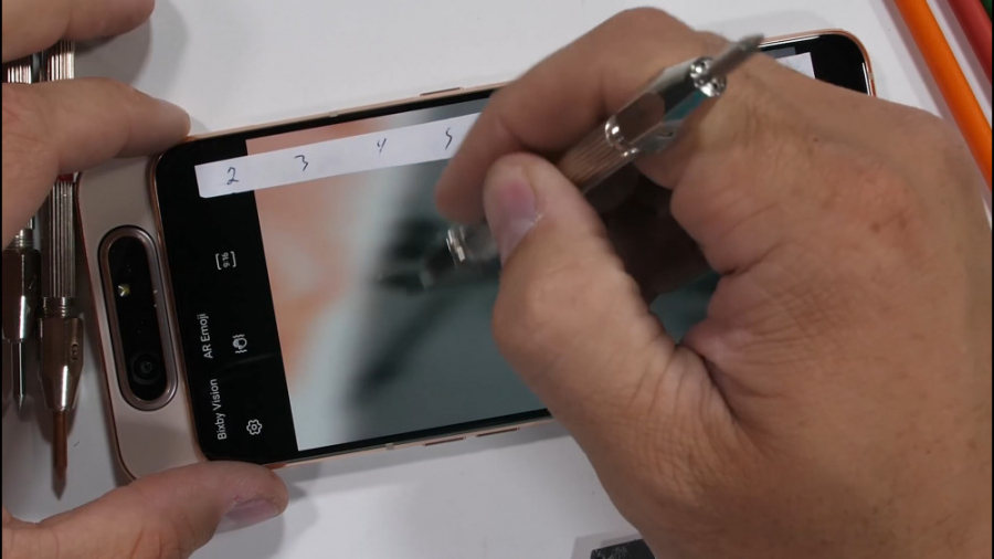 تست مقاومت گلکسی A80 سامسونگ (...