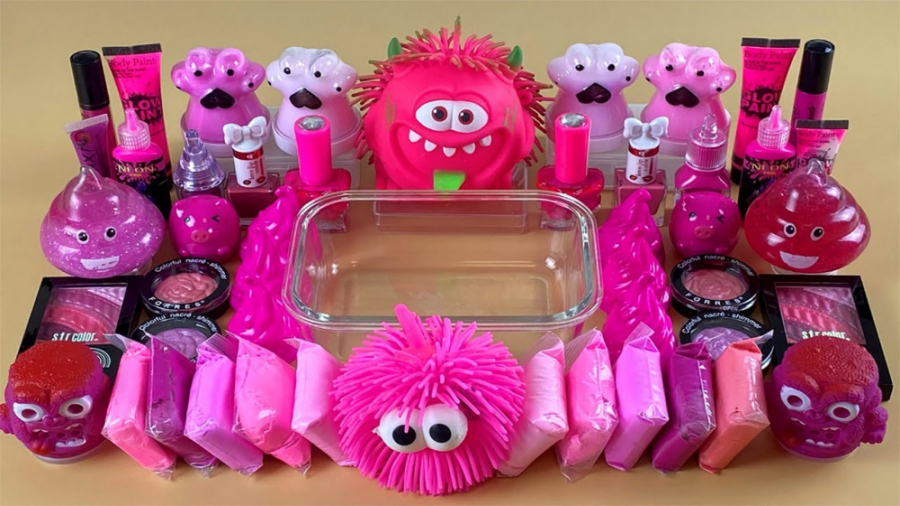 مخلوط لوازم آرایشی و اکلیل و ا...