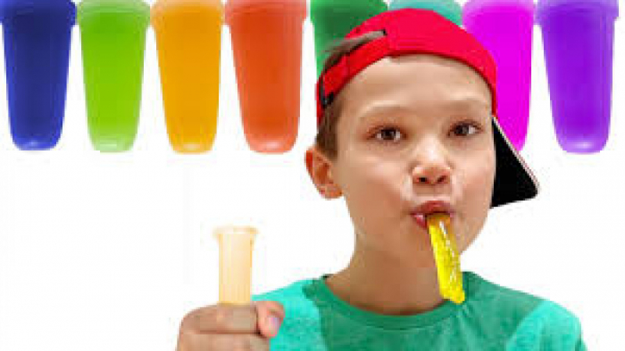 مکس و کتی  مکس نمی خواهد آب نب...