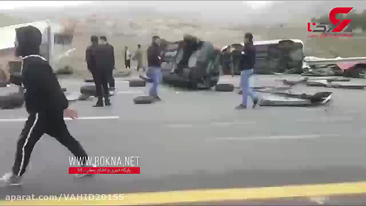 تصادف فجیع ماشین ها در اتوبان...
