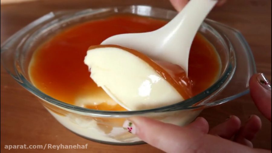 یک دسر کاراملی راحت و خوشمزه