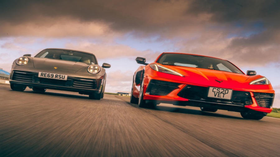 رقابت شورولت کوروت و پورشه 911