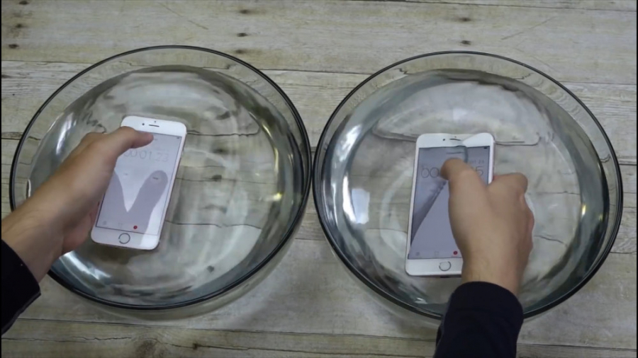 تست مقاومت دربرابر آب آیفون 6S...