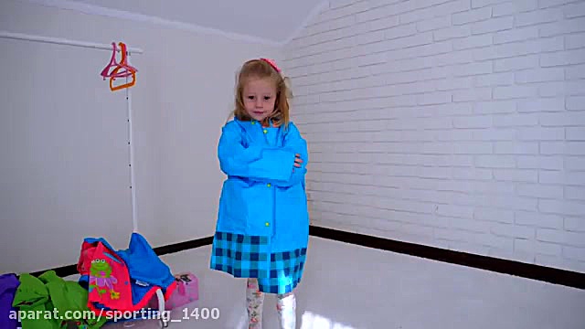 ناستیااستیسی بابایی  کودک سرگر...