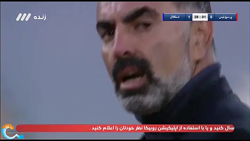 اعتراضات محمود فکری و کارت زرد...