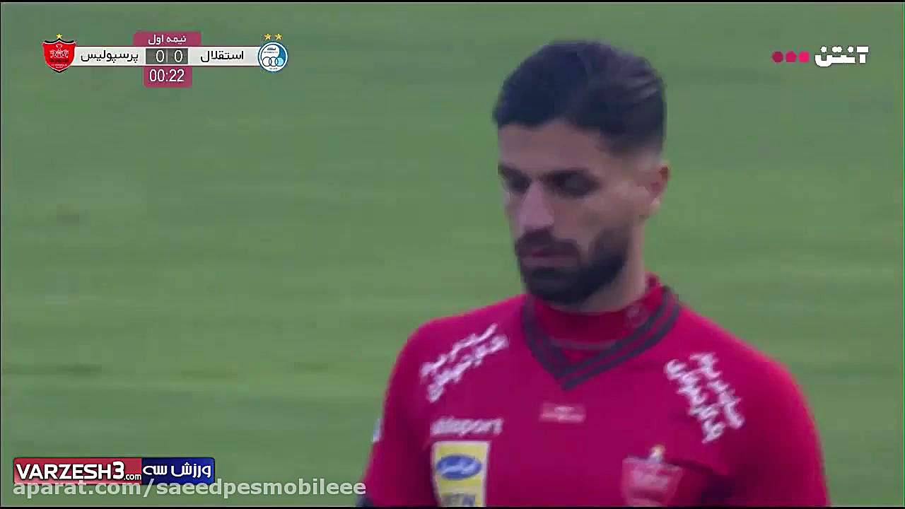 خلاصه نیمه اول دیدار استقلال و...