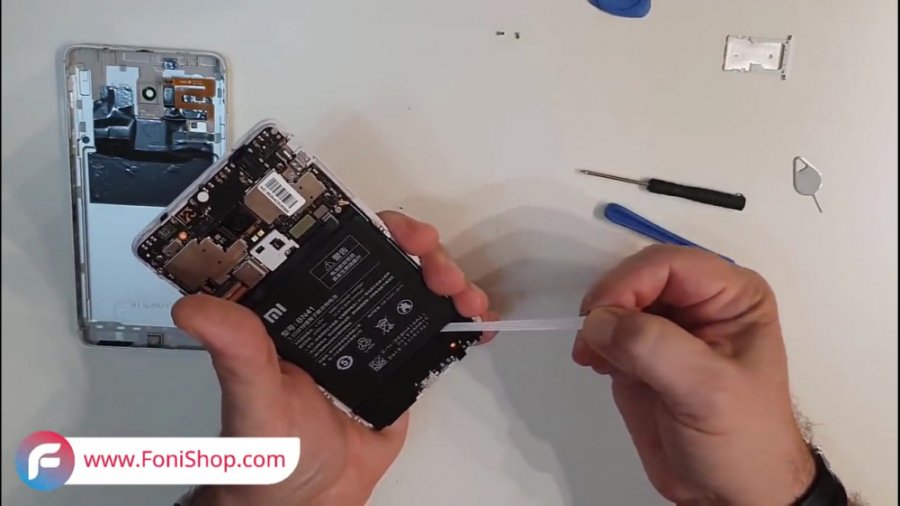 آموزش تعویض باتری گوشی شیائومی...