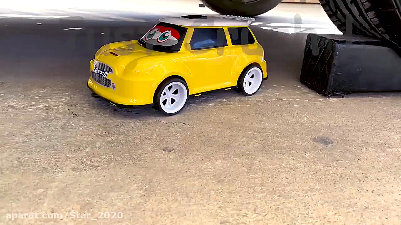 خرد کردن وسایل نرم و ترد با ما...