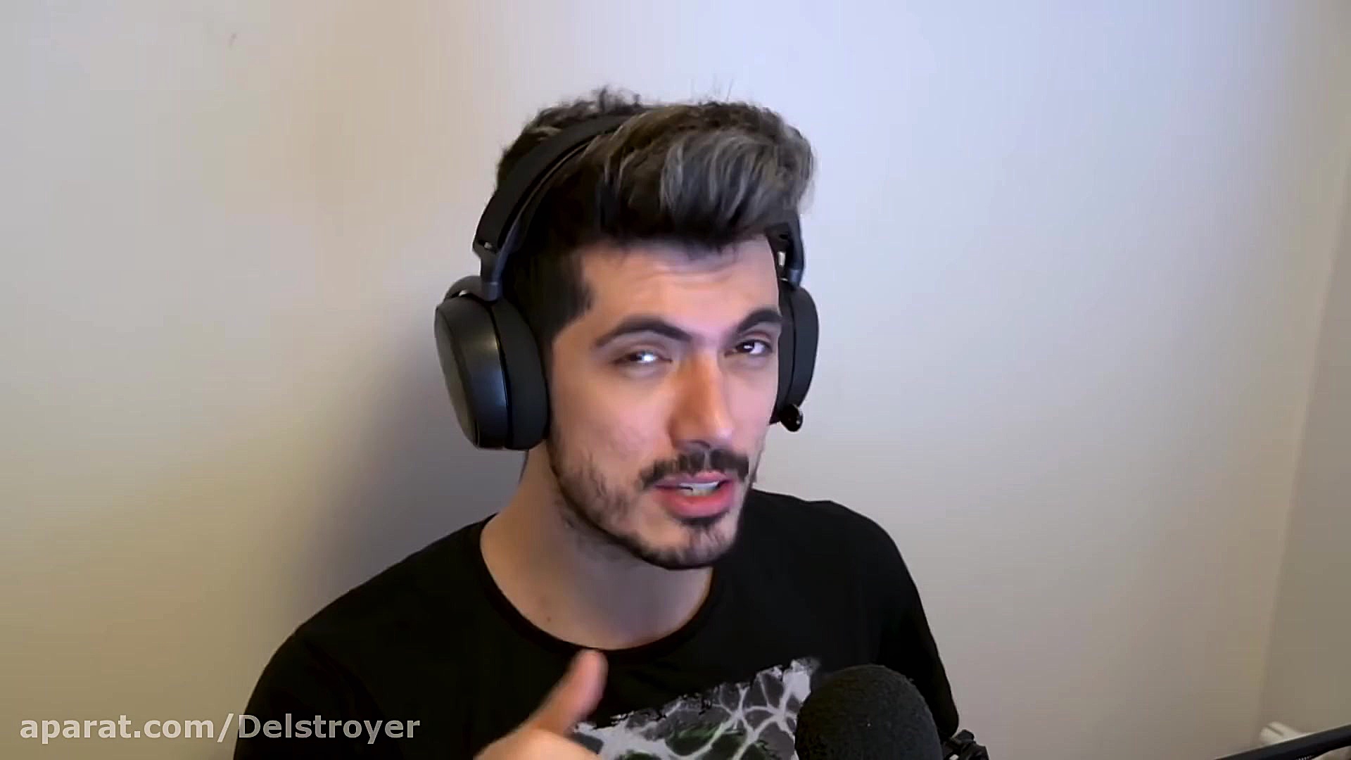 زمانی که مدل لباس بودم فرشاد س...