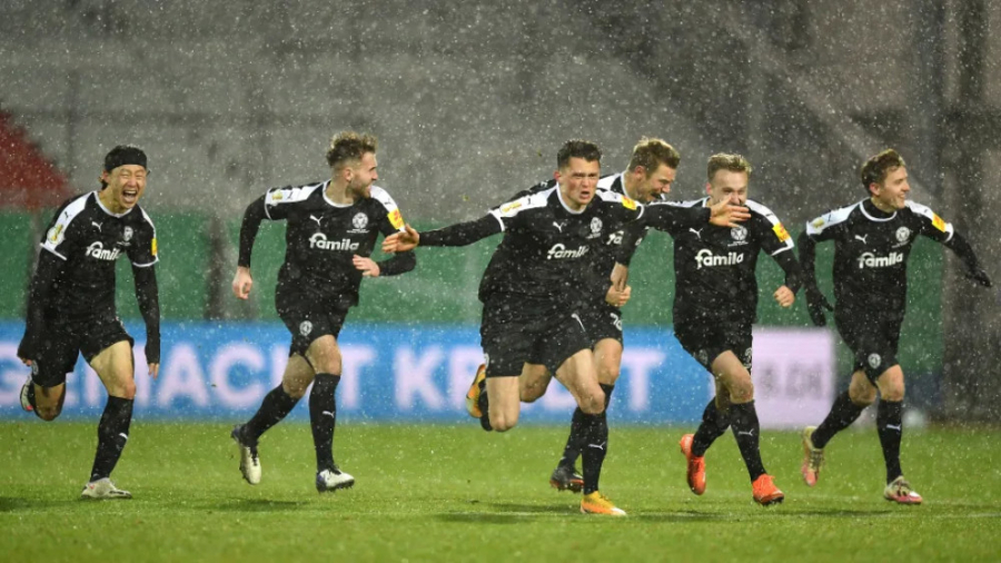 فوتبال ۱۲۰ | شاهکار هولشتاین ک...