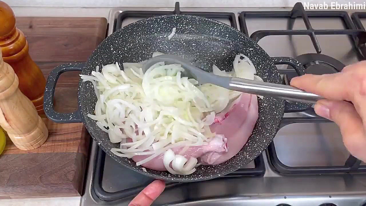 ته‌چین همایونی و مرغ