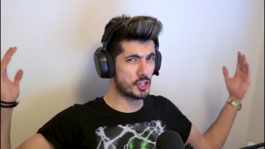 زمانی که مدل لباس بودم از فرشا...