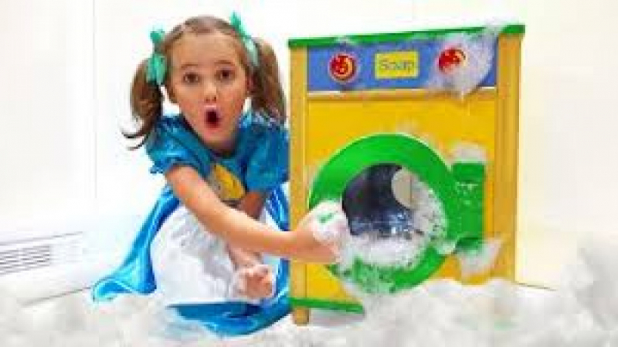 کتی و مکس  کتی همه کارها را بر...