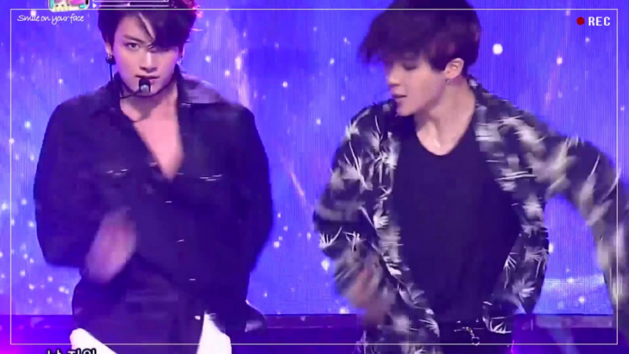 وقتی سر اجرا نامجون لباس جانگ...