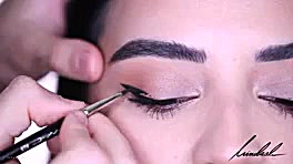 آموزش کشیدن خط چشم