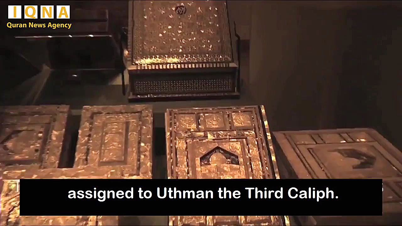 نمایش قرآن‌های خطی نایاب در مو...