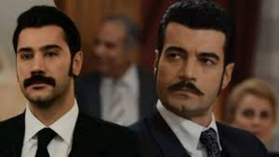 زلیخا به دمیر میگه به خاطر تهد...