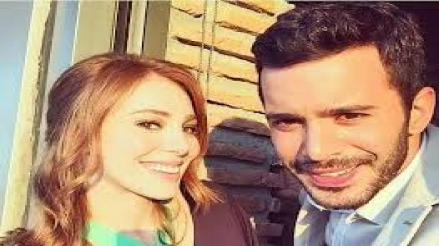 تعریف کردن دفنه از عمر   سریال...