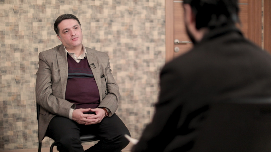 صریحاً می گویم، از اقتدارگرایی...