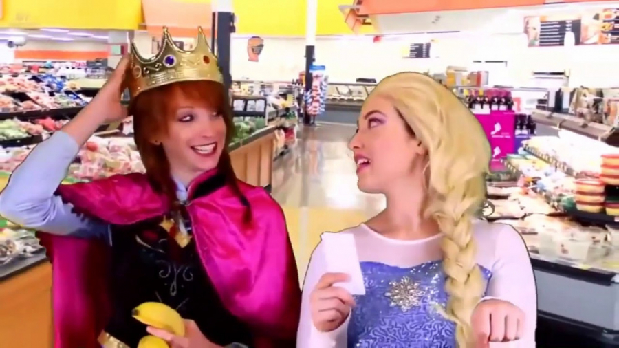 نمایش السا انا و اسپایدرمن