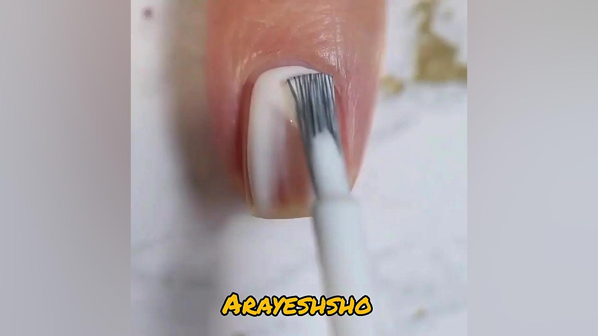 طراحی ناخن آرایش شو طرح گل