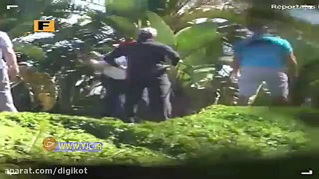 ترامپ با پلیس مخفی در زمین گلف...