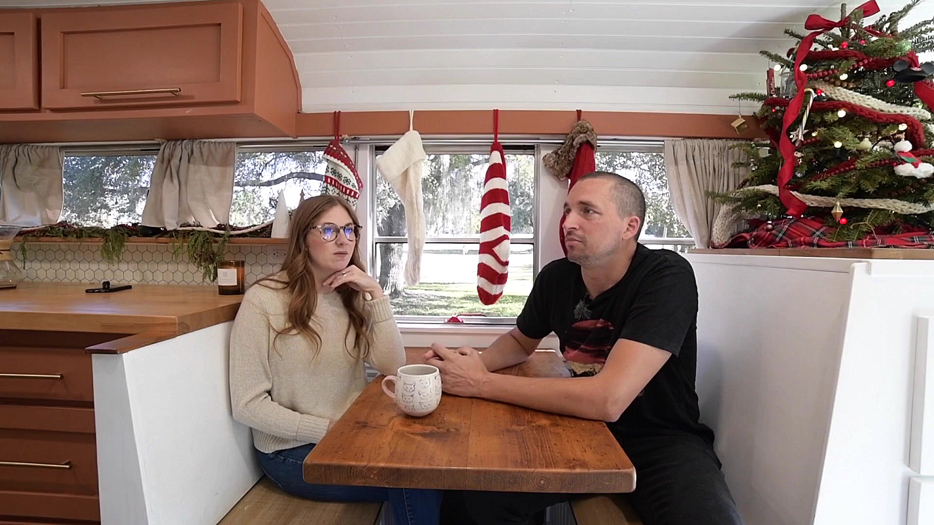 خانواده 4 نفره زیبا و خاموش  م...