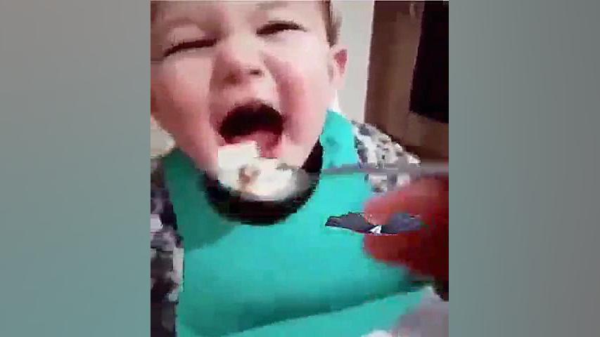 بچه ی شیطونو زرنگ فرصت هارو با...