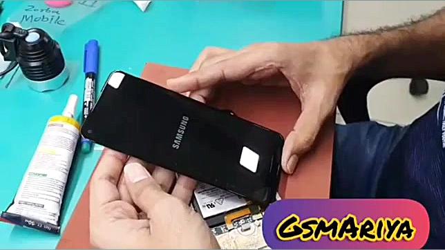 تعویض گلس سامسونگ M11