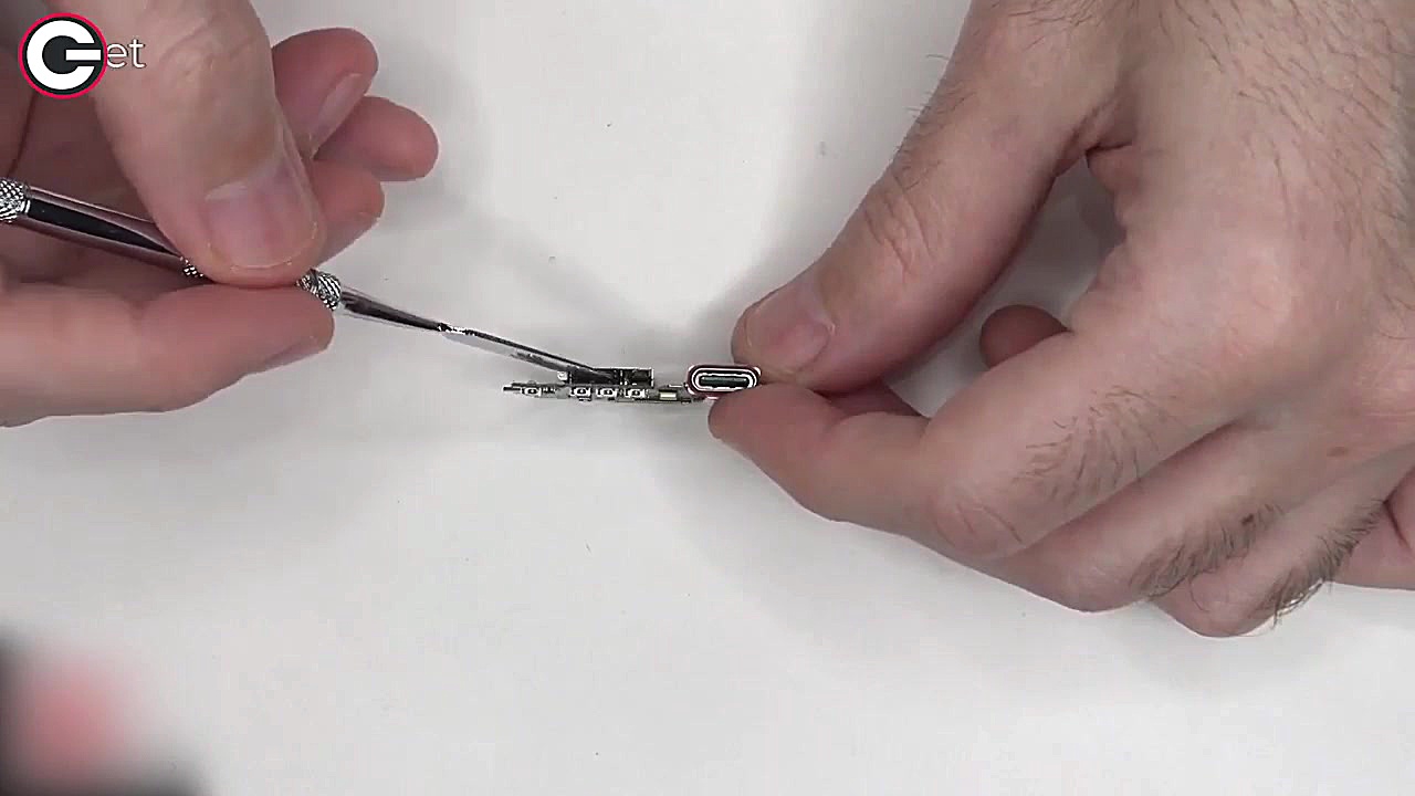 کالبدشکافی گلکسی اس ۲۱ فایو جی