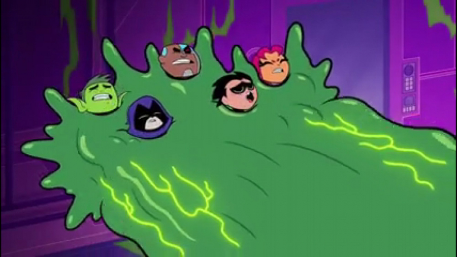 تایتان ها به پیش این قسمت بابم...