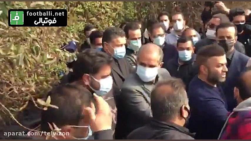 علی دایی در کنار علی کریمی در...