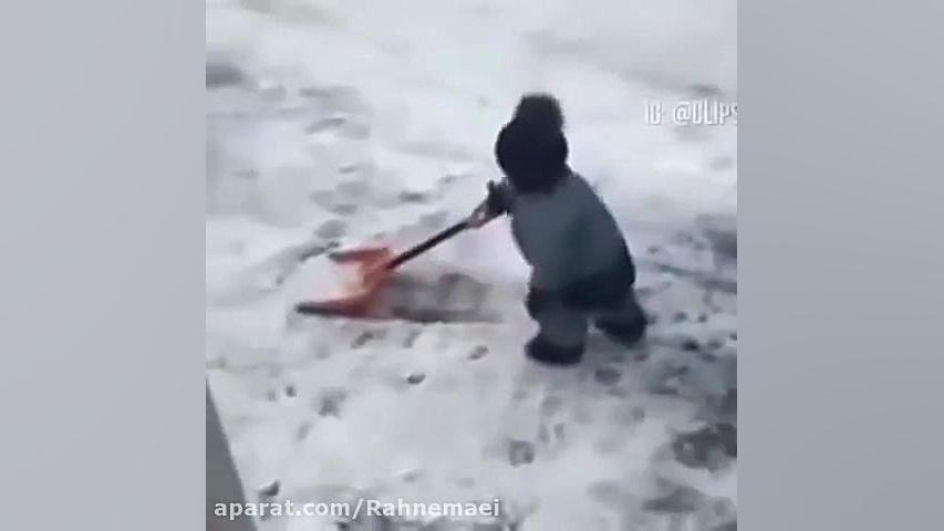 نگران نباشید شارژش تموم شد باب...