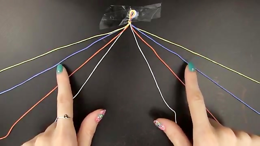 بافت دستبند دوستی هفتی یا هشتی