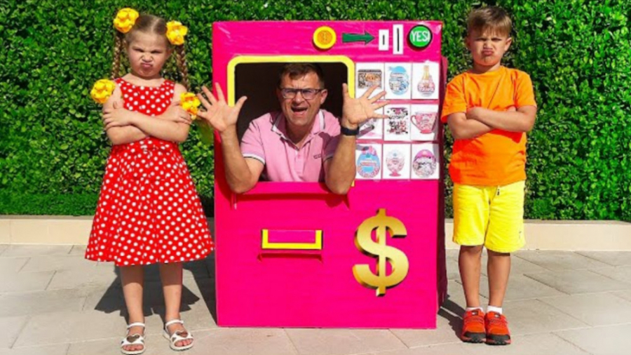 دیانا و روما : اسباب بازی ماشی...