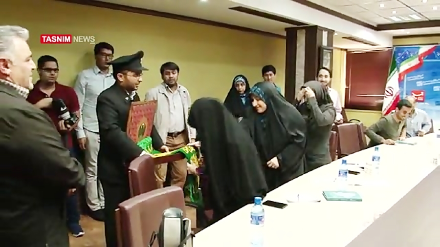 حضور خادمان حرم مطهر رضوی در خ...