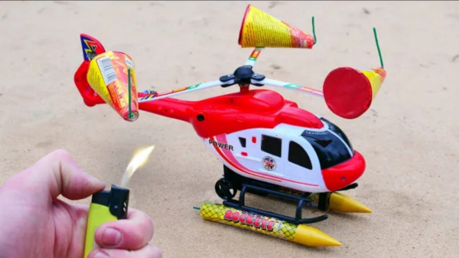 آزمایش و تجربه : هلیکوپتر و فش...