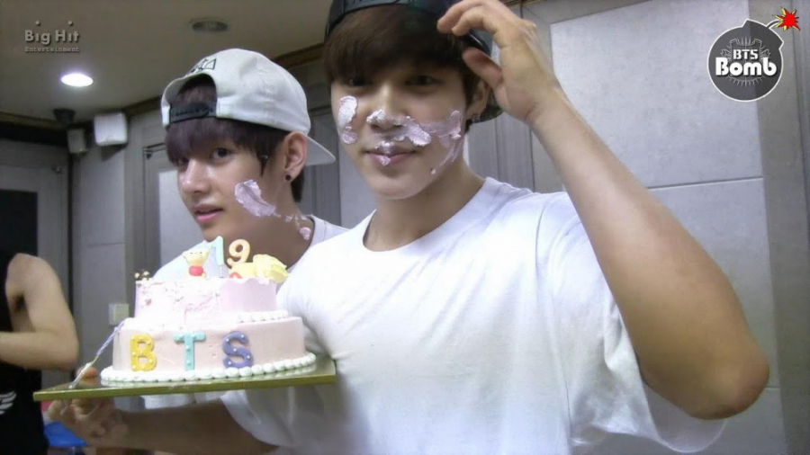 BANGTAN BOMB] Congratulations...