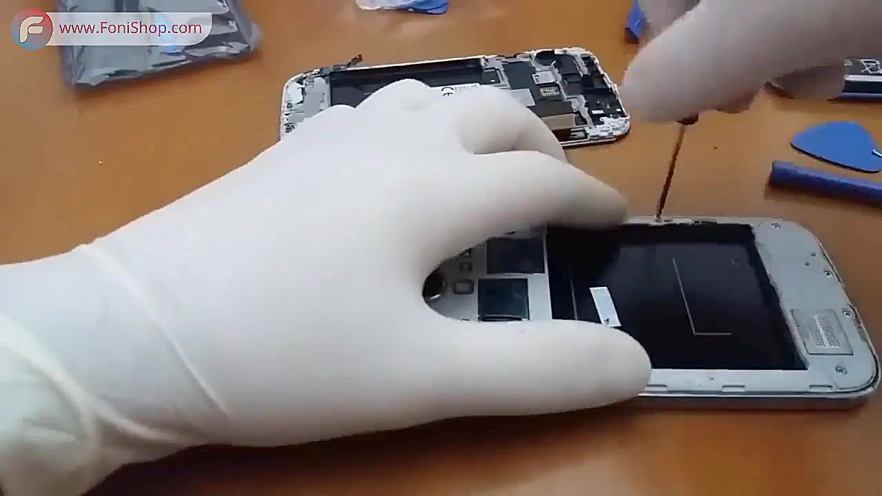 نحوه تعویض صفحه نمایش گوشی سام...