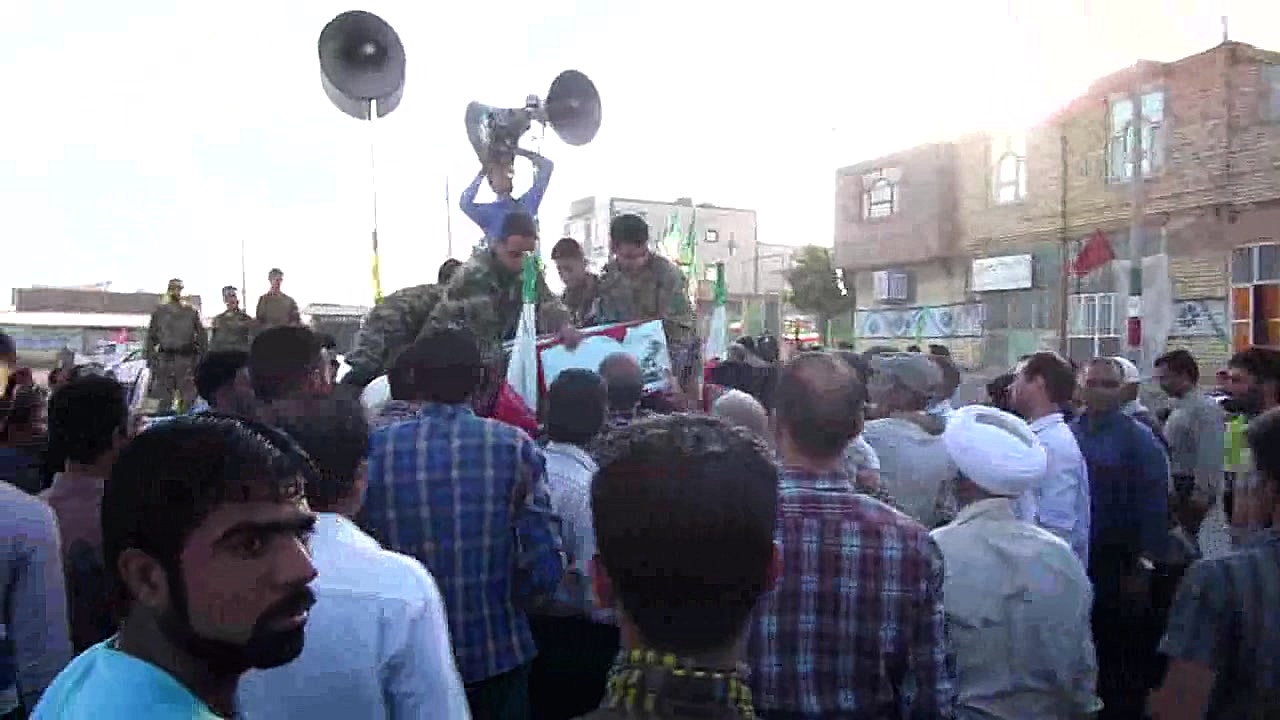 مسیر استقبال از شهدای گمنام رو...