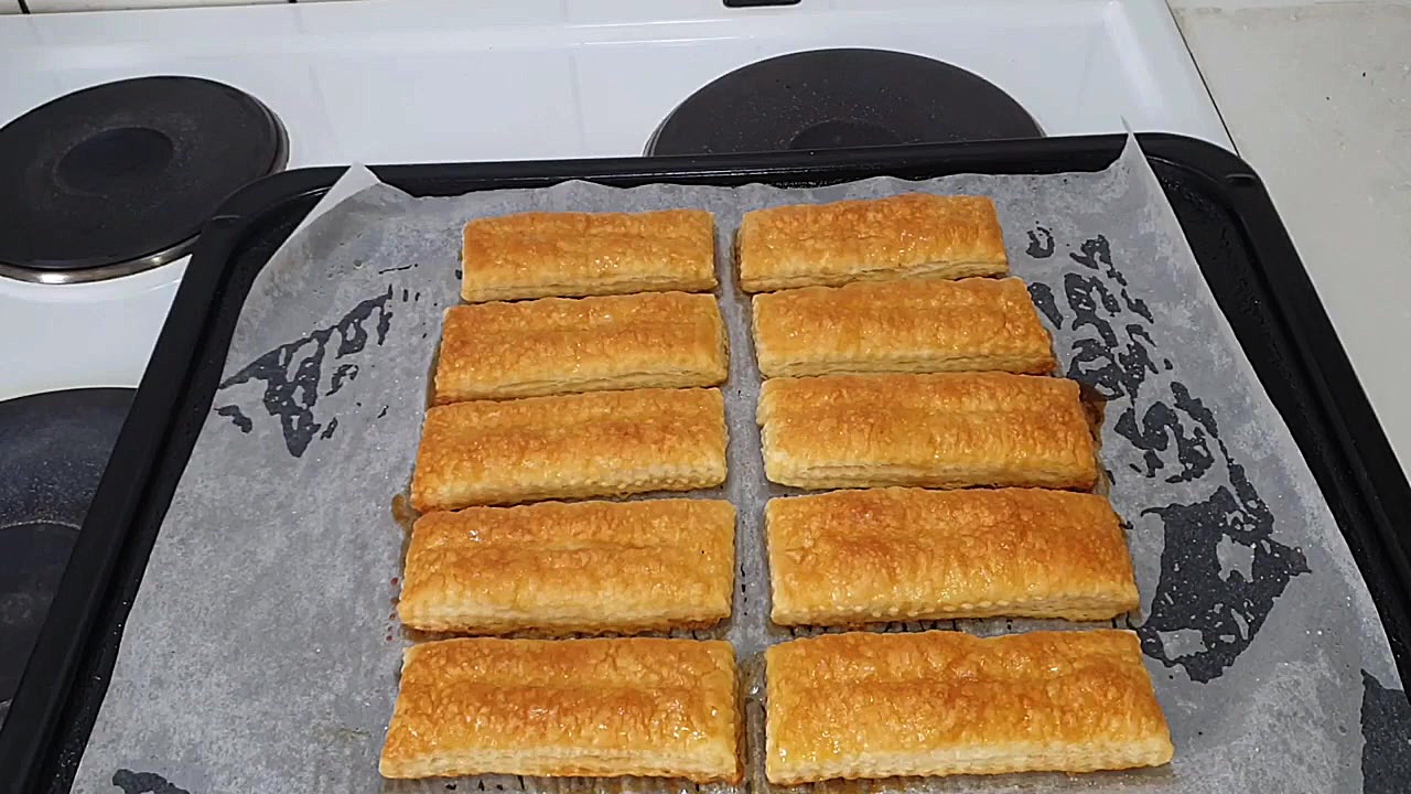 طرز تهیه شیرینی زبان