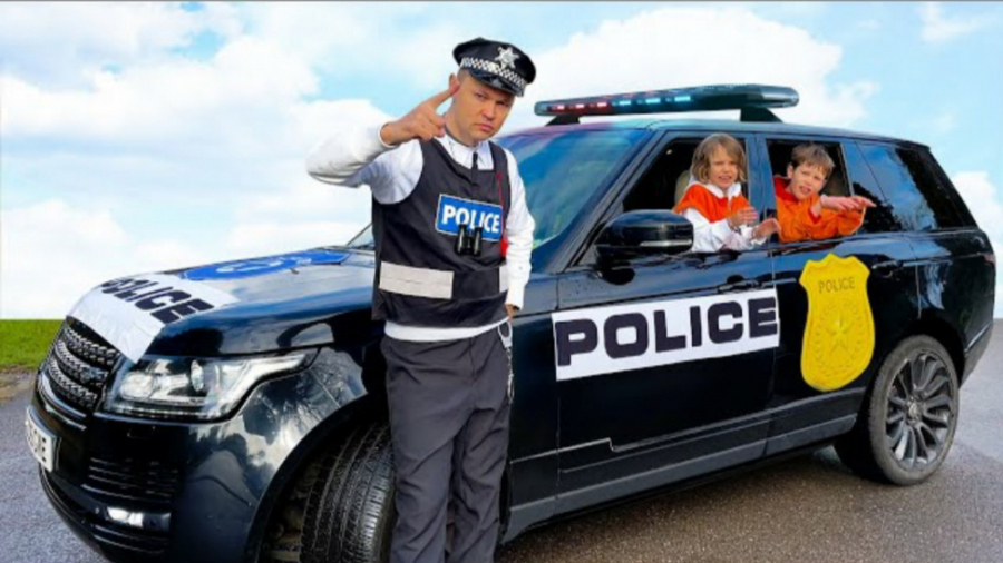 مکس و کتی از دست پلیس فرار می...