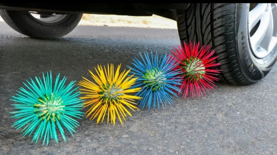 خرد کردن چیزهای ترد و نرم با م...