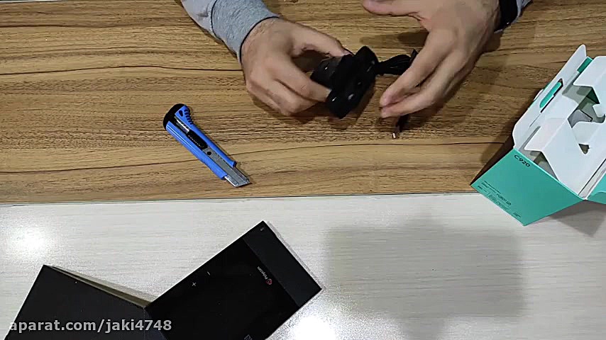 جعبه گشایی و معرفی وب کم لاجیت...