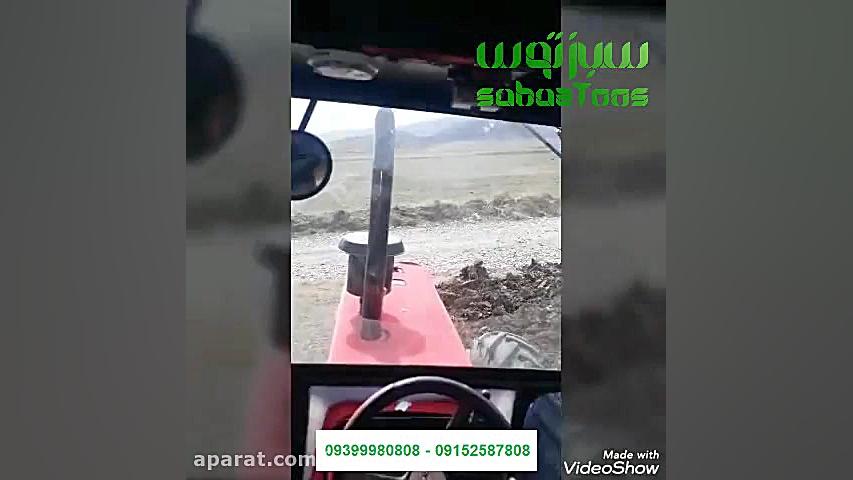 داخل اتاق تراکتور سبز توس