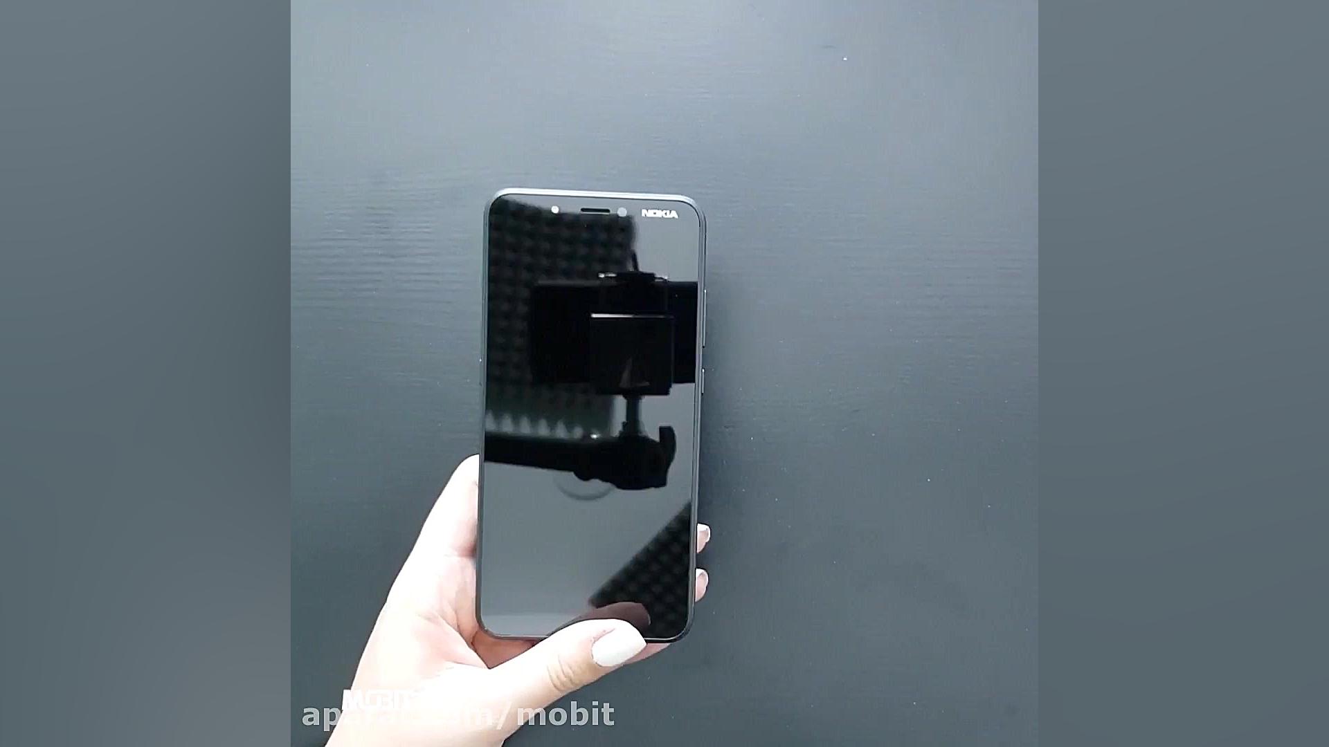 آنباکس گوشی نوکیا C2