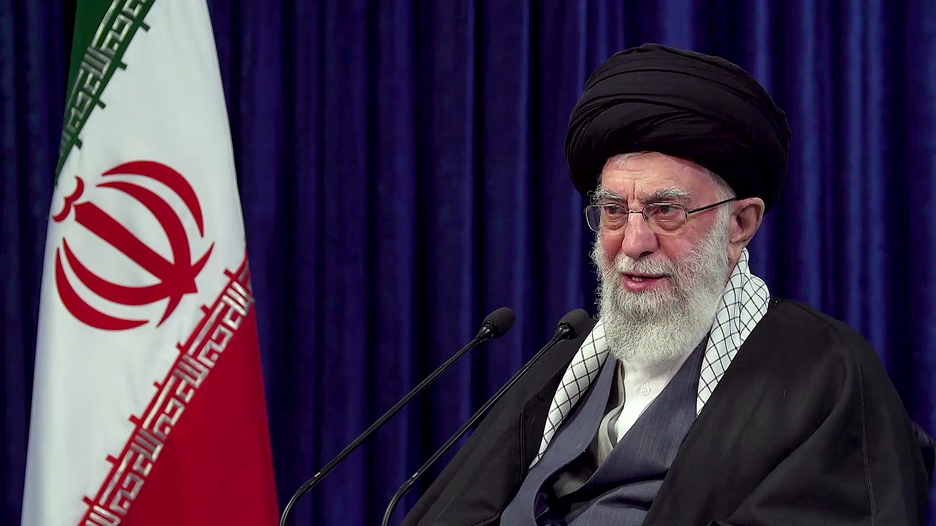 فیلم کامل بیانات رهبر انقلاب د...